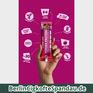 Proteinriegel mit Waldfrüchten